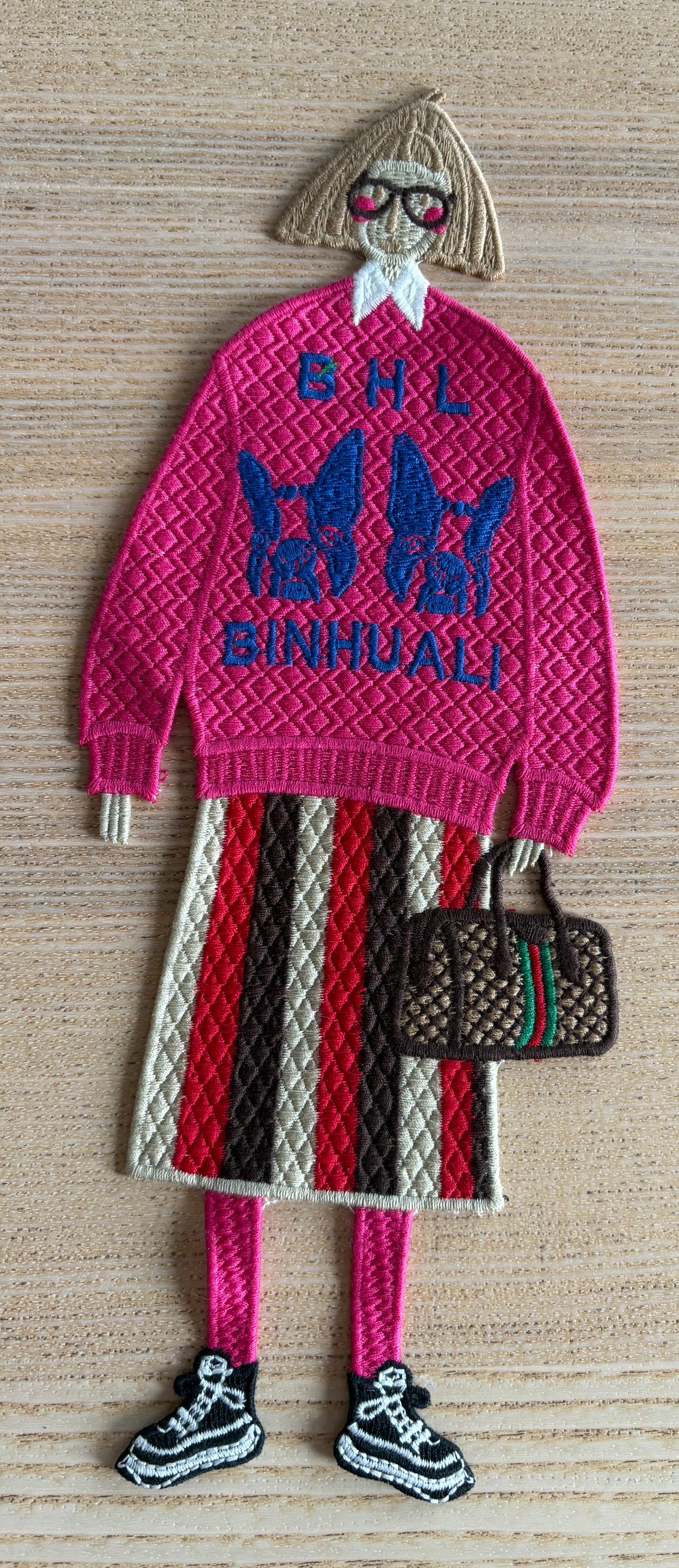 Grand patch "la dame au pull rose"