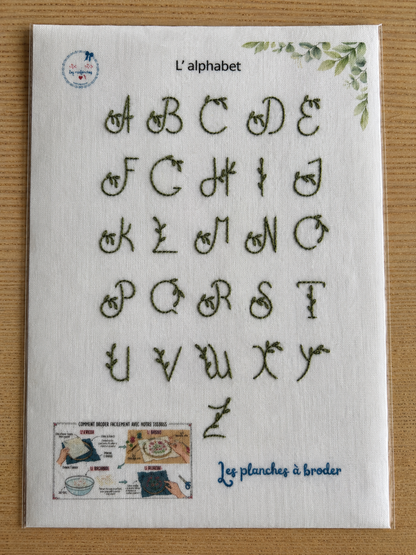 Planches à broder " Alphabet"